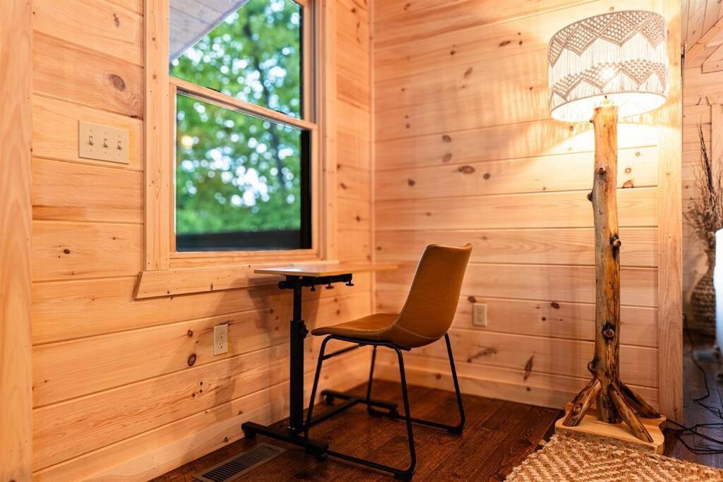 Luxe Family Cabin 8 Min To Downtown Блу Ридж Екстериор снимка
