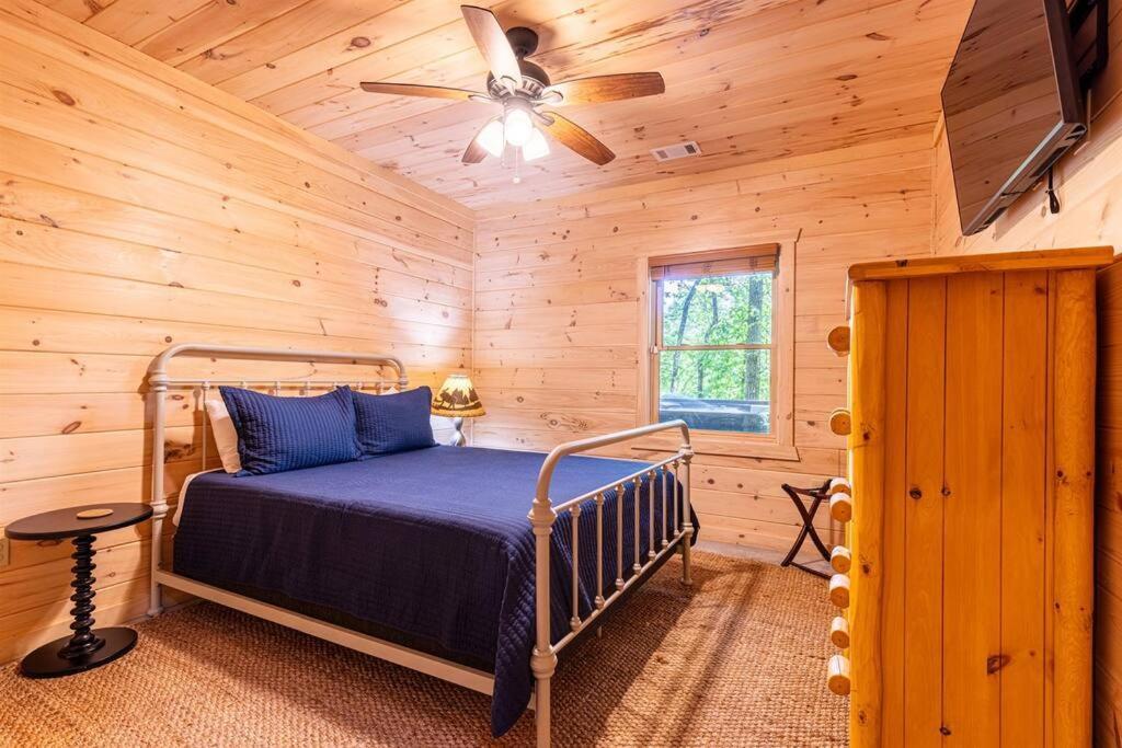 Luxe Family Cabin 8 Min To Downtown Блу Ридж Екстериор снимка